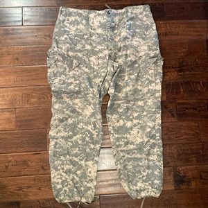 Army style camo pants